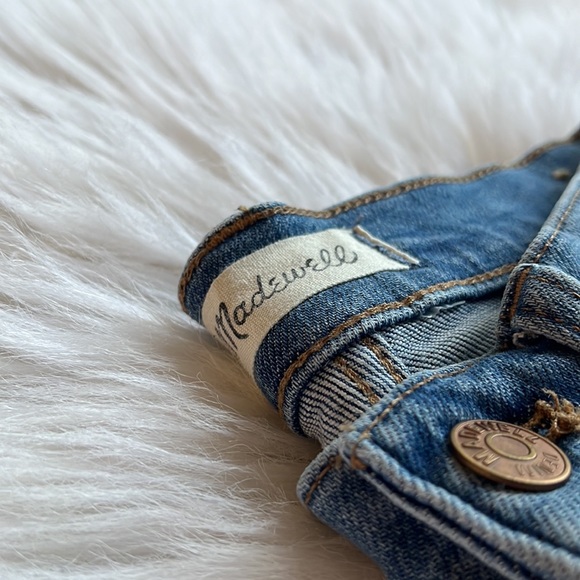 MADEWELL 9" Mid-Rise Skinny Crop Jeans: Button-Front TENCEL™ Denim Edition, 25 - Picture 4 of 10